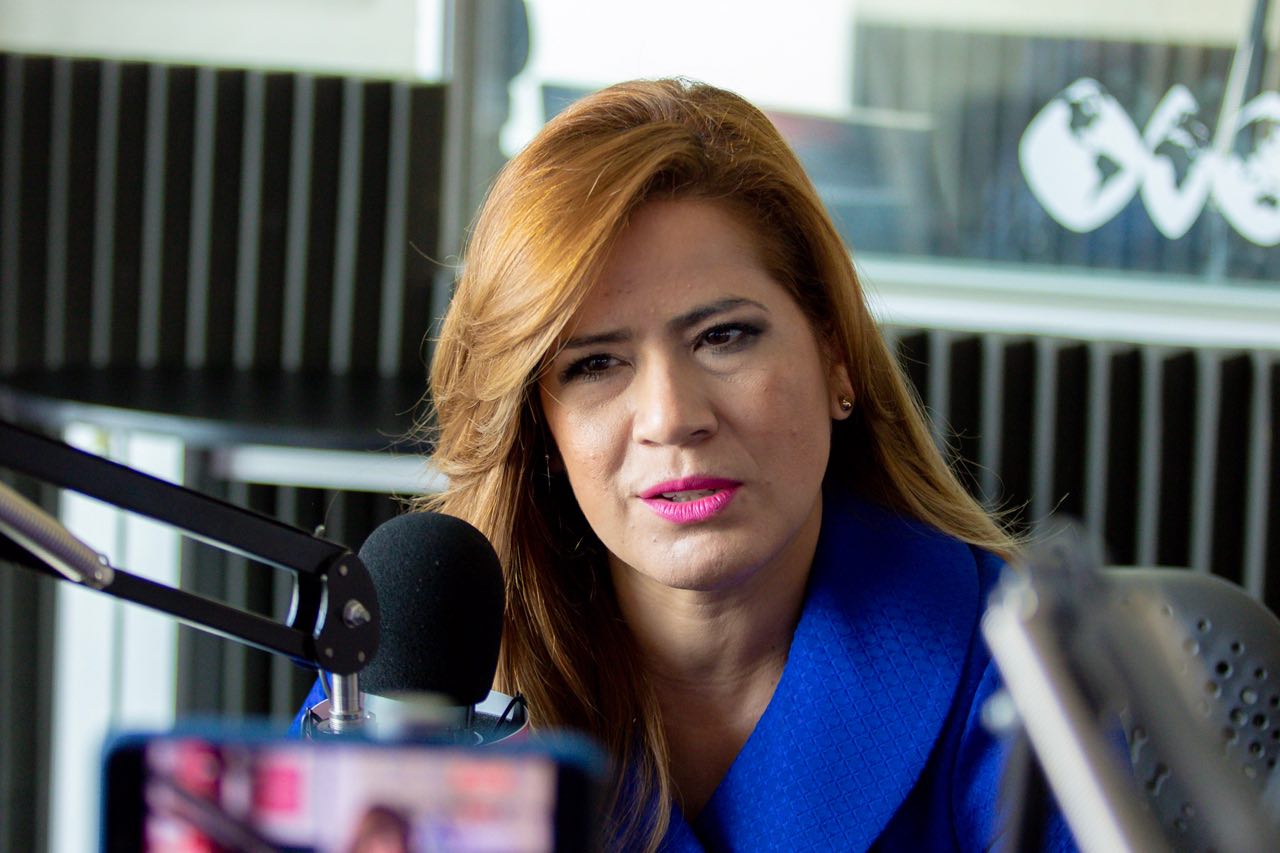 Diputada Karina Sosa, del FMLN, buscará un espacio en el PARLACEN diputada-karina-sosa-del-fmln-buscara-un-espacio-en-el-parlacen